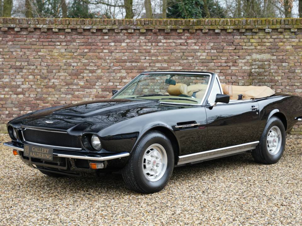 Bild 36/50 von Aston Martin V8 Volante (1982)