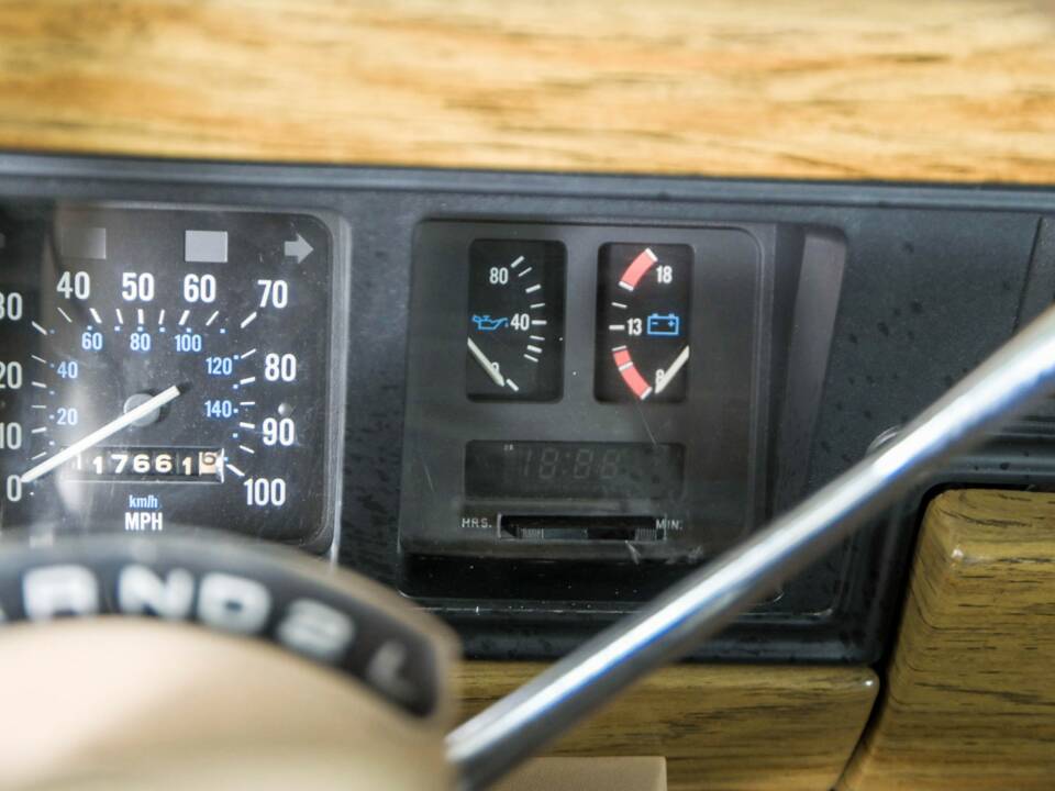 Afbeelding 24/50 van Jeep Wagoneer Limited (1982)