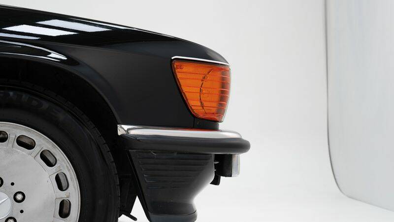 Immagine 12/15 di Mercedes-Benz 560 SL (1986)
