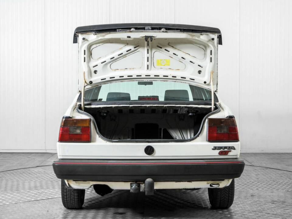 Immagine 40/46 di Volkswagen Jetta II 1.8 (1985)