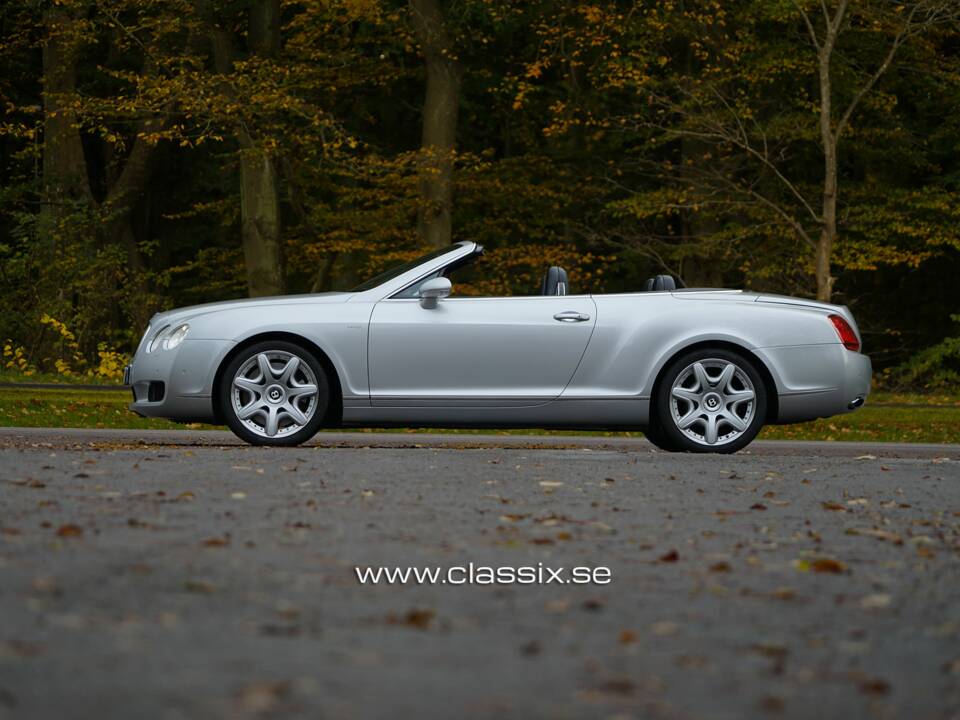 Bild 2/25 von Bentley Continental GTC (2008)