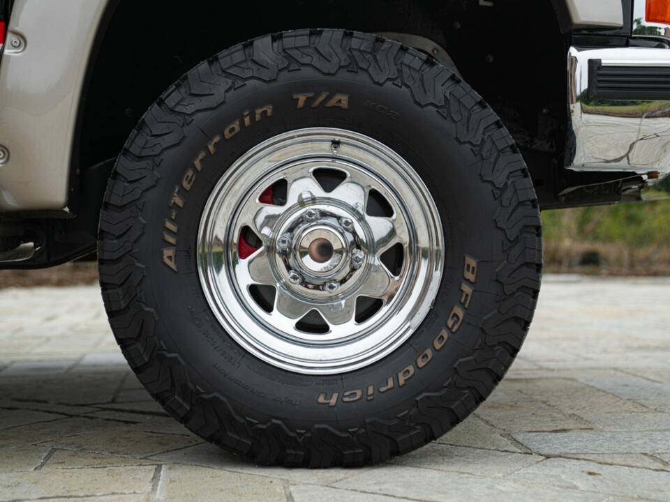 Image 31/50 of GMC Sierra 1500 (1990)