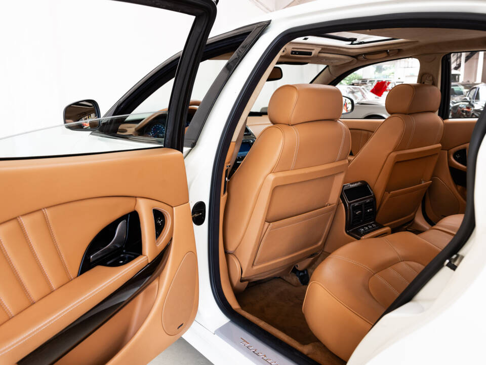 Image 25/39 de Maserati Quattroporte S 4.7 (2009)