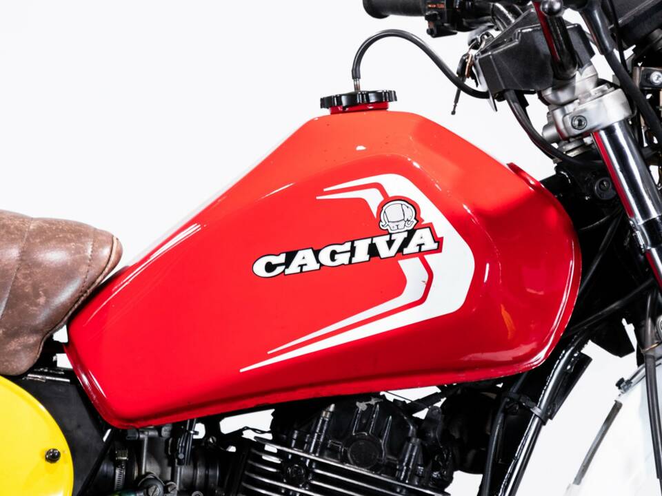 Image 31/50 of Cagiva DUMMY (1983)