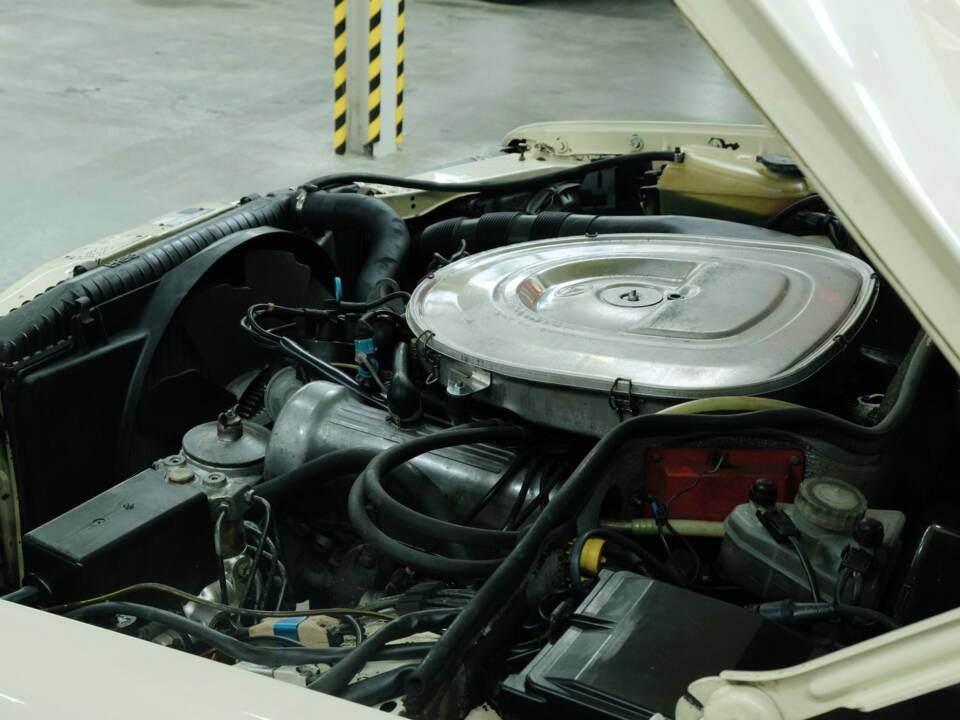 Bild 19/50 von Mercedes-Benz 380 SE (1980)