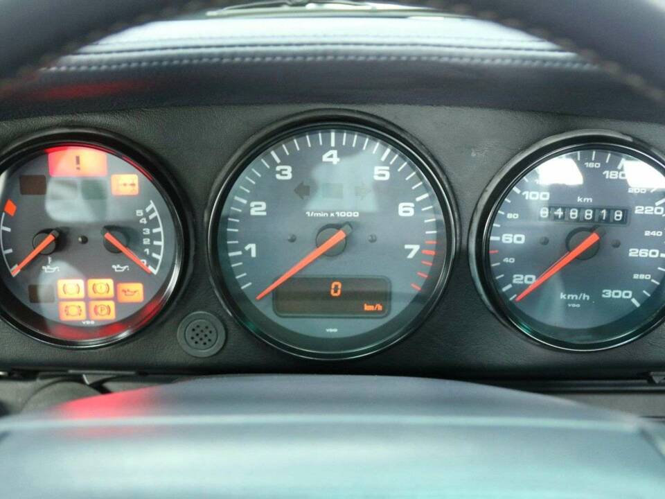 Afbeelding 18/50 van Porsche 911 Carrera 4 "30 Jahre 911" (1993)