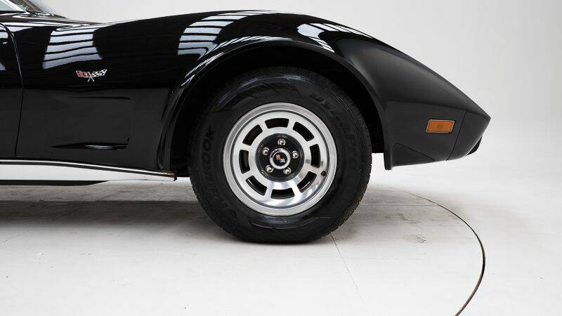 Afbeelding 10/15 van Chevrolet Corvette Stingray (1977)