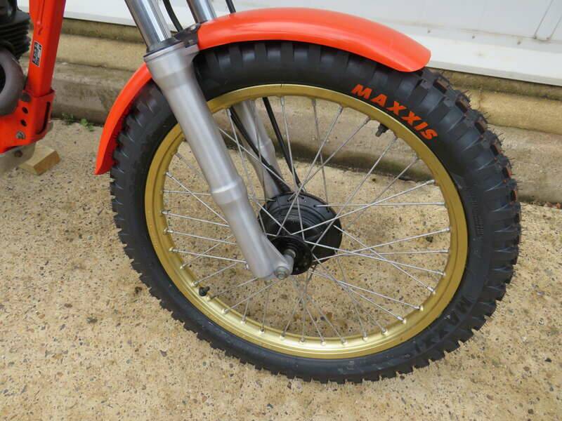 Image 24/34 of Honda TLR 200 (1983)