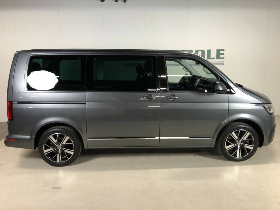Bild 19/32 von Volkswagen T6.1 Multivan 2.0 TDI 4Motion (2023)