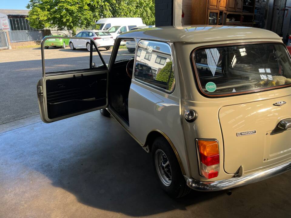 Bild 25/90 von Innocenti Mini 1001 Export (1975)