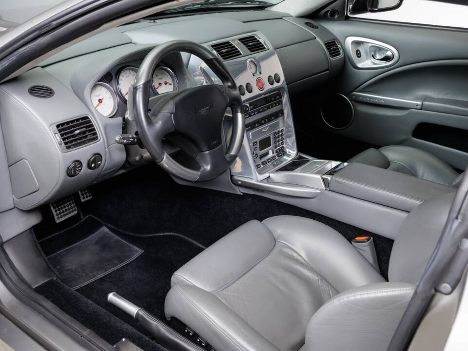 Bild 18/29 von Aston Martin V12 Vanquish (2001)