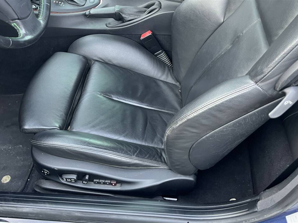 Image 9/55 of ALPINA B6 Coupé (2006)