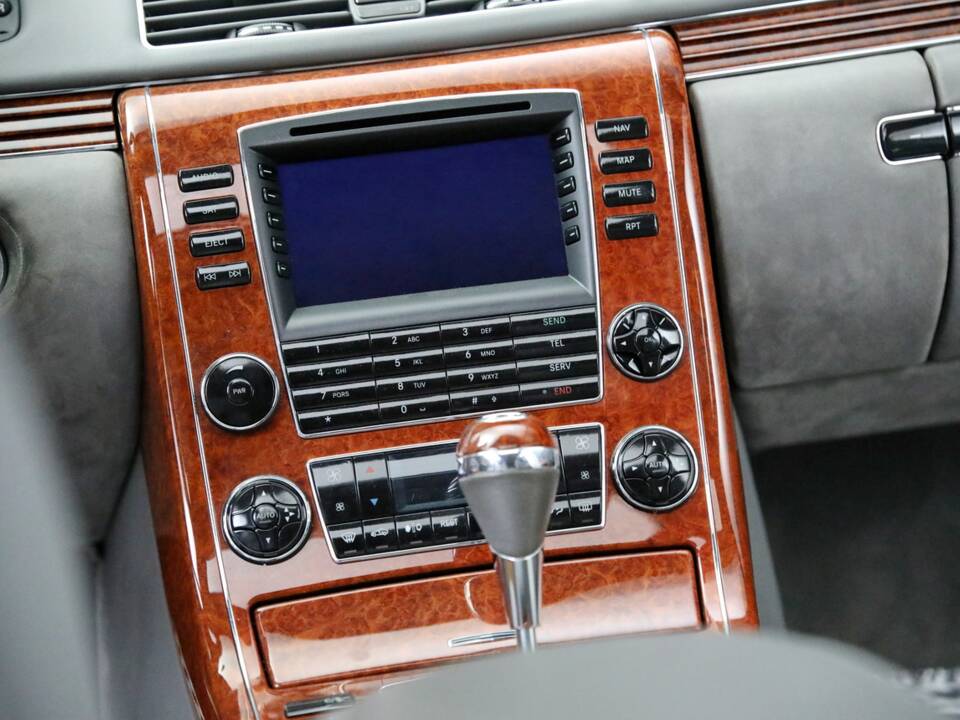 Bild 20/30 von Maybach 57 (2003)