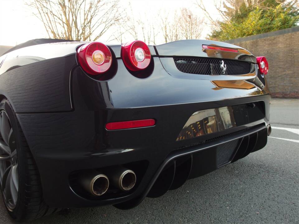 Image 16/100 of Ferrari F430 Spider (2007)