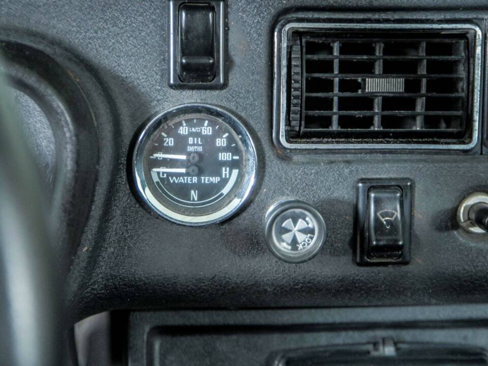 Imagen 20/50 de MG MGB GT (1972)