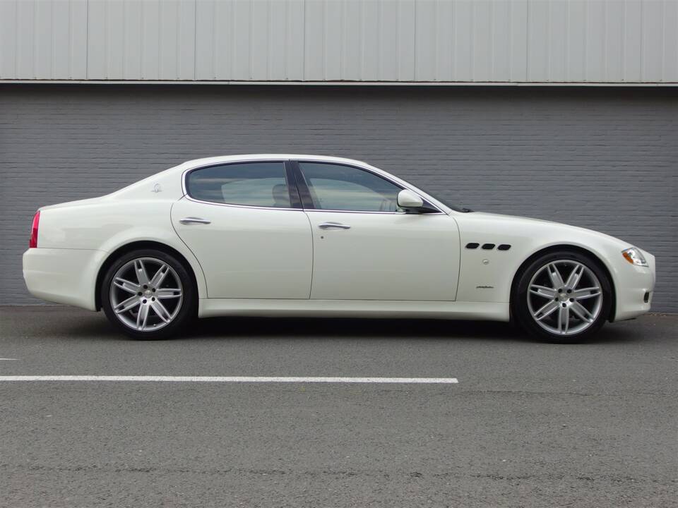 Image 6/99 de Maserati Quattroporte 4.2 (2010)