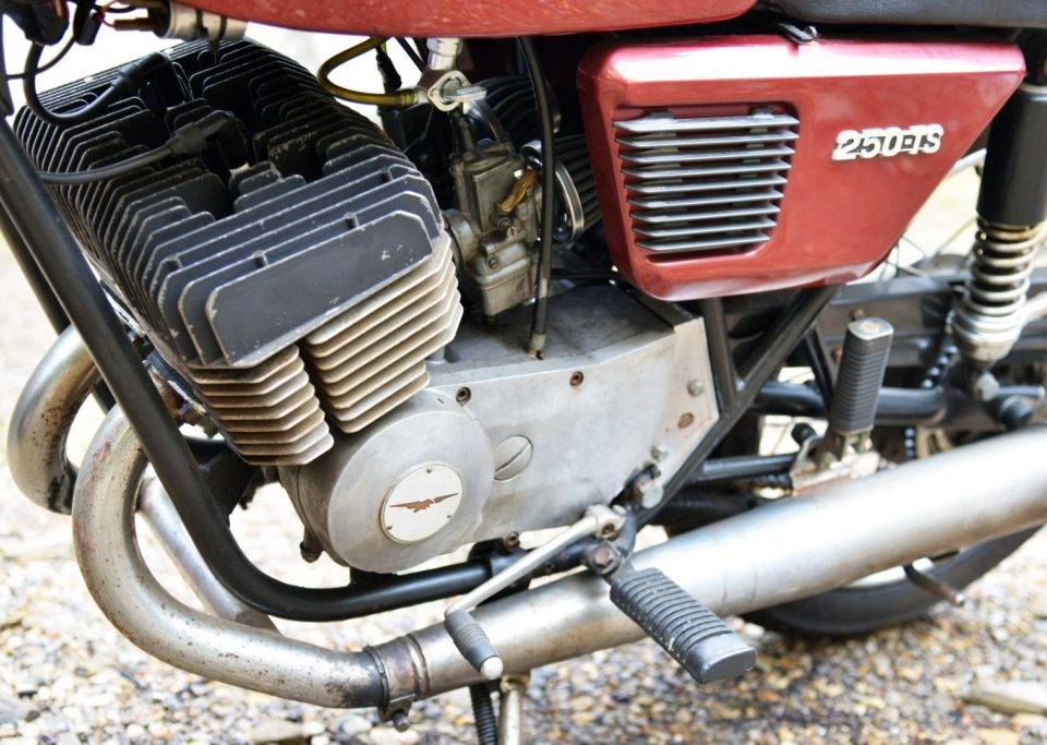 Imagen 4/9 de Moto Guzzi DUMMY (1977)