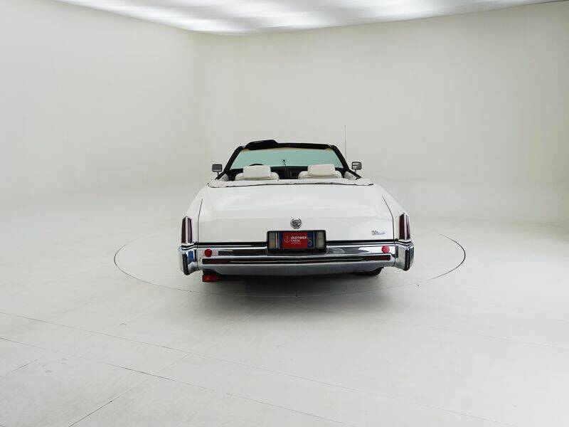 Image 4/15 of Cadillac Fleetwood Eldorado Convertible (1973)