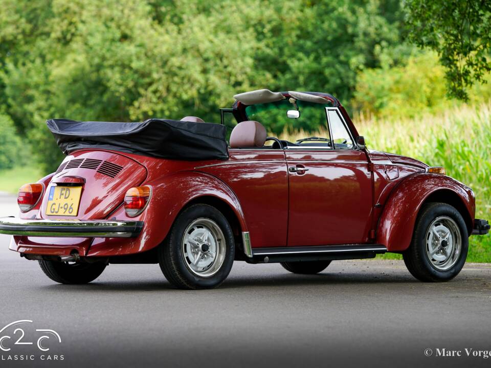 Bild 46/56 von Volkswagen Käfer 1303 &quot;Champagne Edition&quot; (1978)