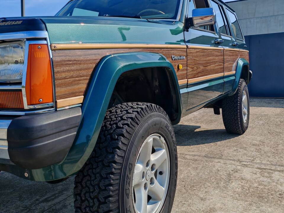 Immagine 10/37 di Jeep Cherokee (1991)