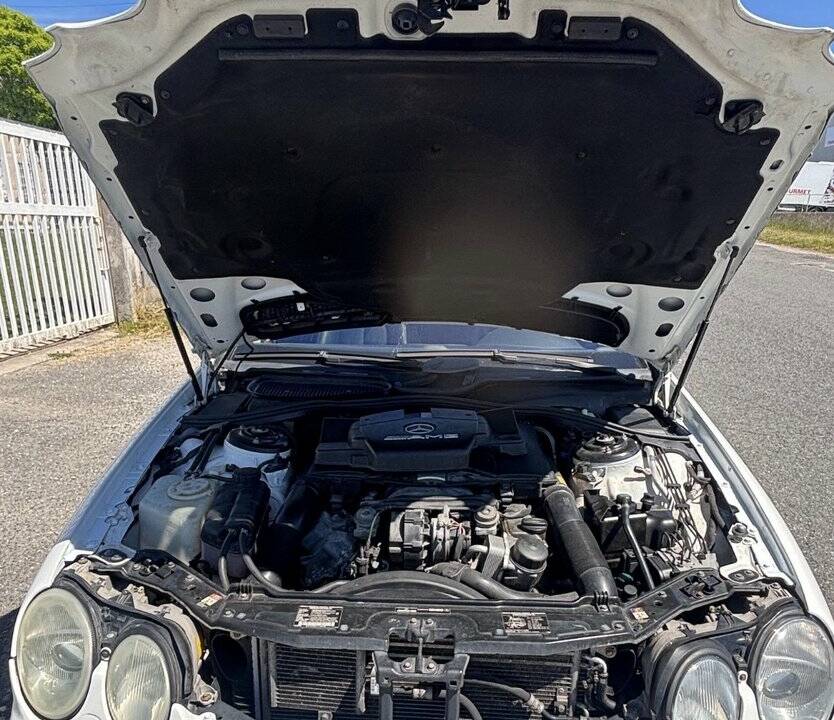 Afbeelding 8/8 van Mercedes-Benz CL 55 AMG (2001)