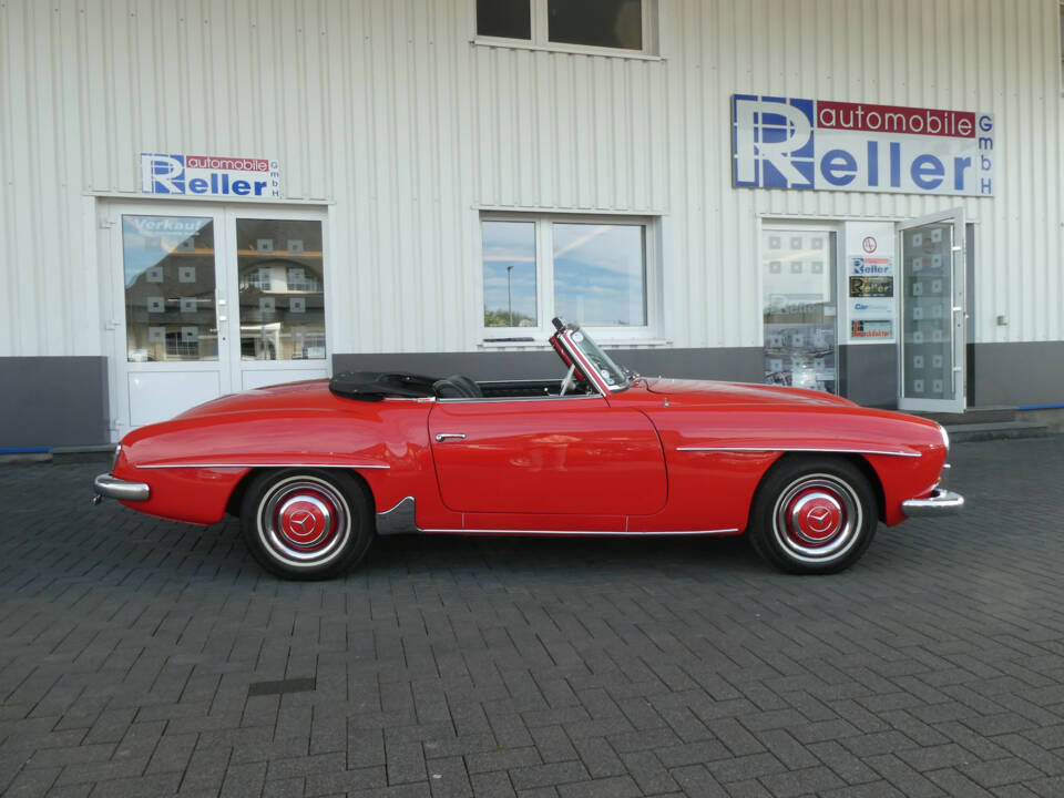 Image 7/30 of Mercedes-Benz 190 SL (1956)