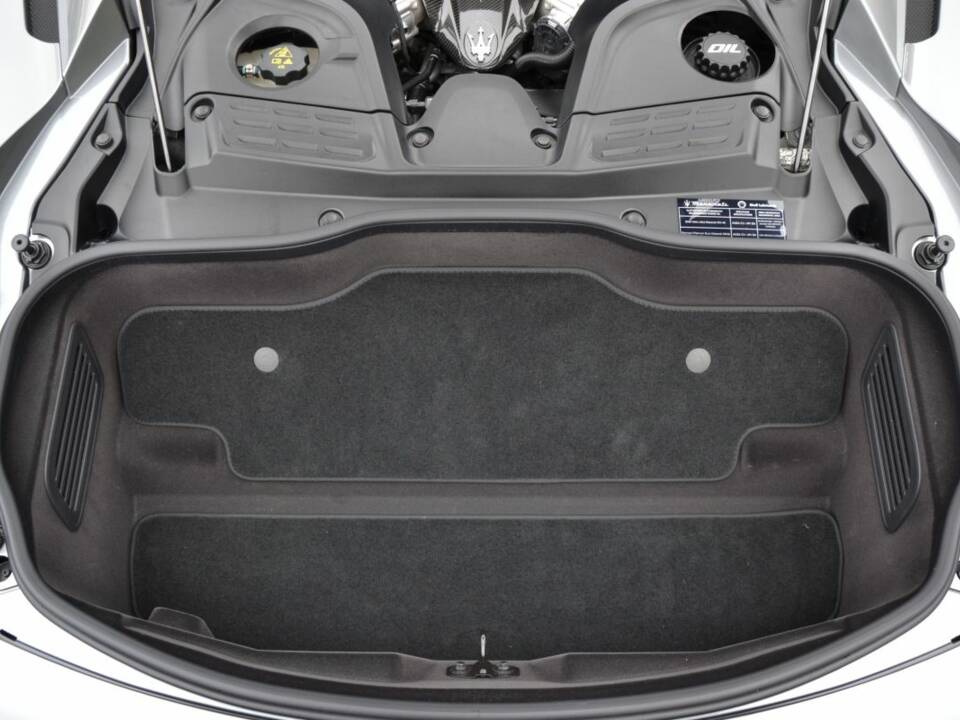 Image 42/67 de Maserati MC20 (2023)