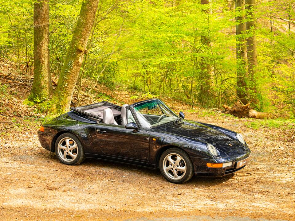 Immagine 2/47 di Porsche 911 Carrera (1994)