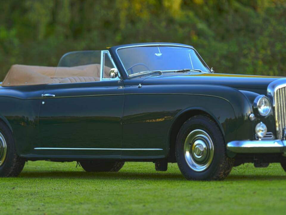 Afbeelding 3/50 van Bentley S 1 Continental DHC (1957)