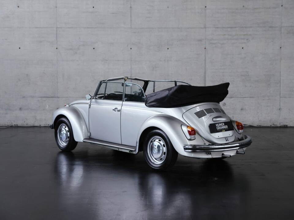 Image 14/37 of Volkswagen Beetle 1302 (1971)