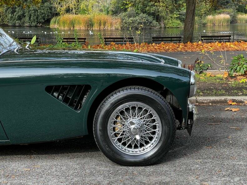 Image 23/50 de Austin-Healey 3000 Mk II (BJ7) (1964)