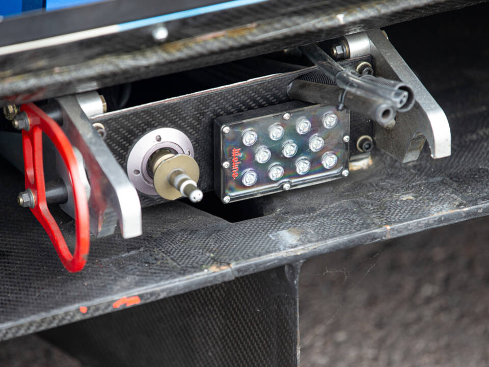 Image 28/50 of Creation CA07 LMP1 (2007)