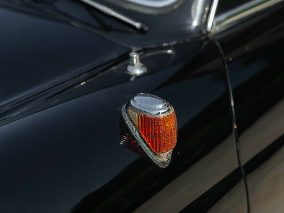 Imagen 18/50 de Mercedes-Benz 190 (1955)