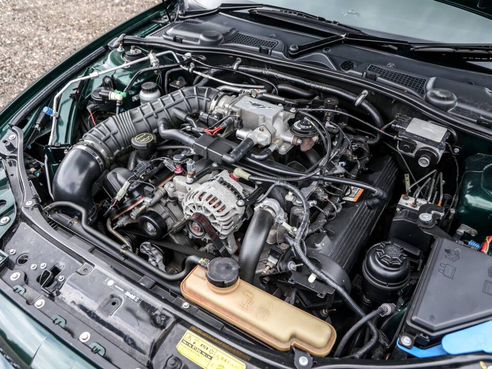 Bild 23/34 von MG ZT-T 260 SE (2004)