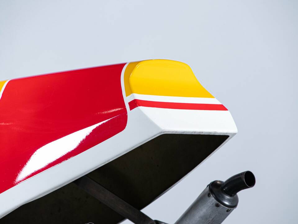 Bild 10/50 von Honda DUMMY (1992)