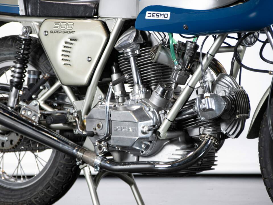 Image 38/50 of Ducati 900 SS (1977)