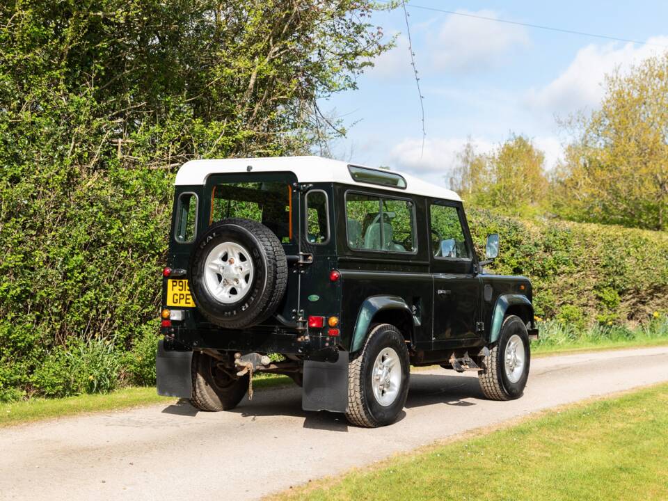 Afbeelding 10/41 van Land Rover Defender 90 (1997)