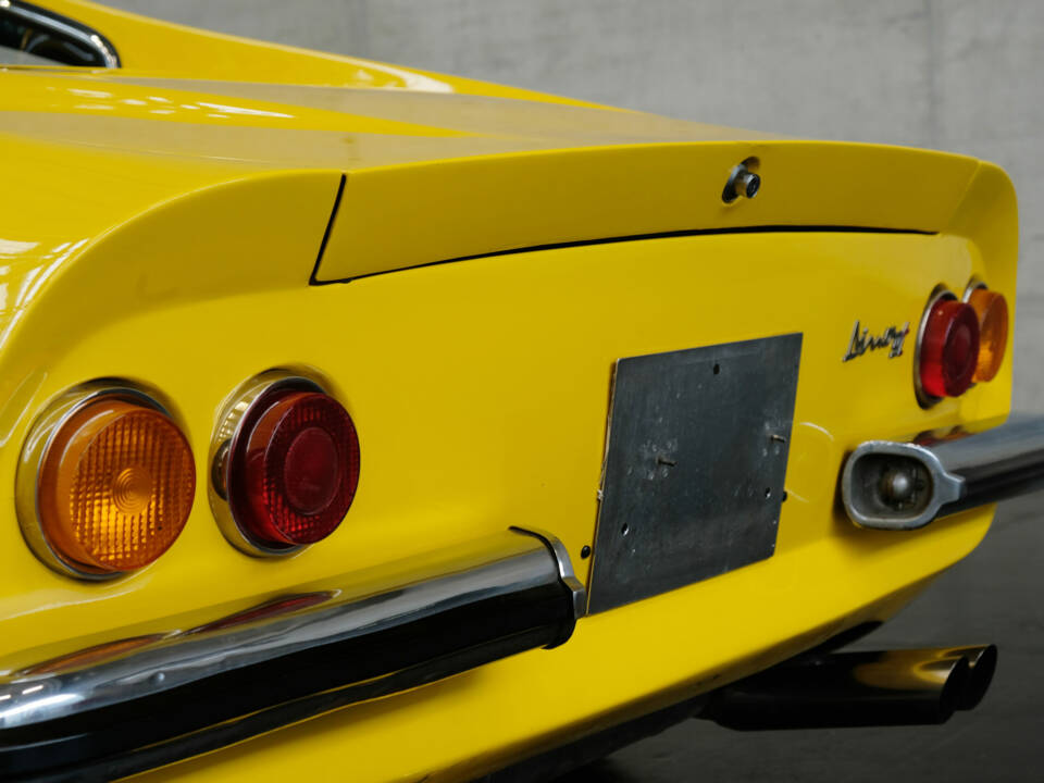 Immagine 19/24 di Ferrari Dino 246 GT (1970)