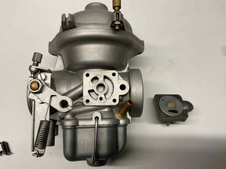 Image 52/87 of BMW R 100 RS (1977)