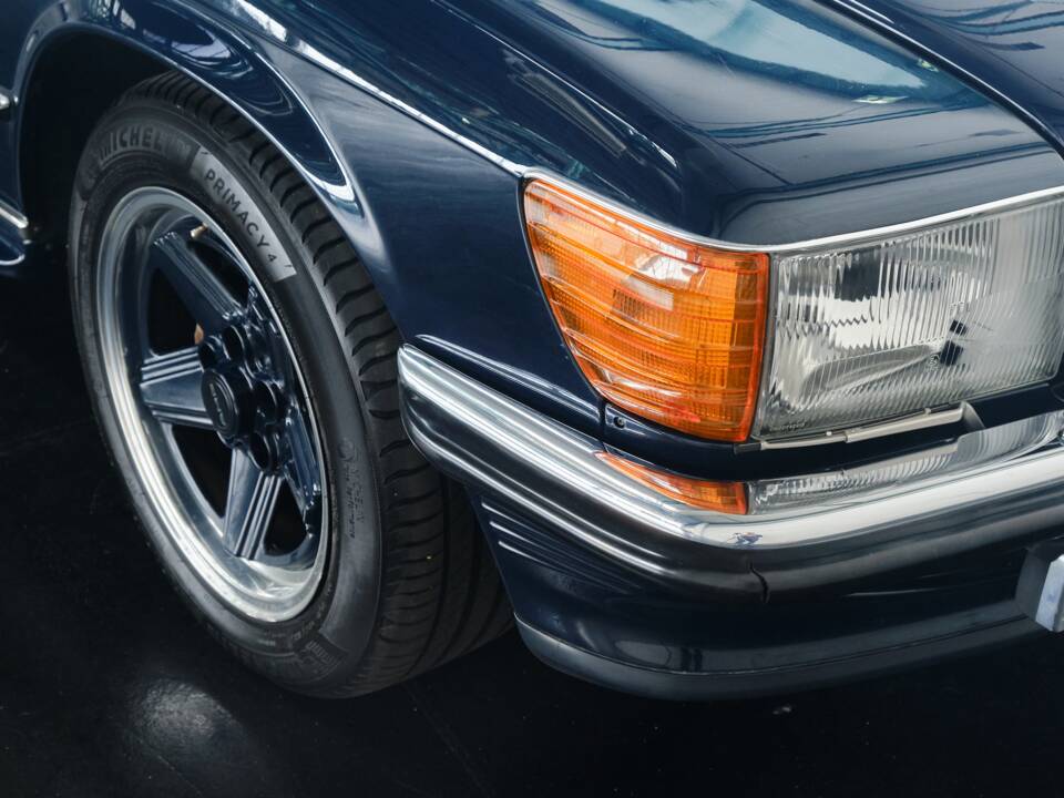 Image 11/50 de Mercedes-Benz 420 SL (1988)
