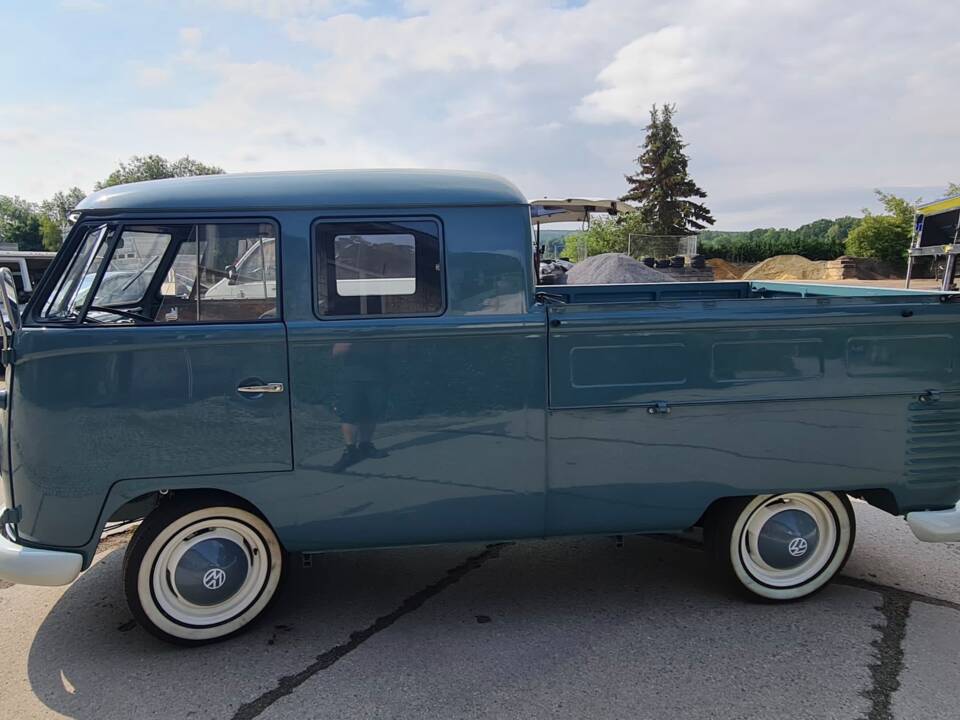 Bild 5/34 von Volkswagen T1 pickup double cabin (1959)