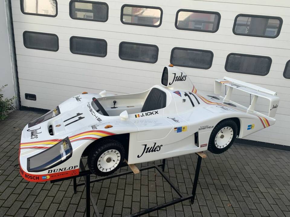 Immagine 5/68 di Porsche 936 Junior (1981)