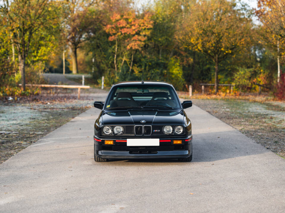 Image 7/50 of BMW M3 Sport Evo (1990)
