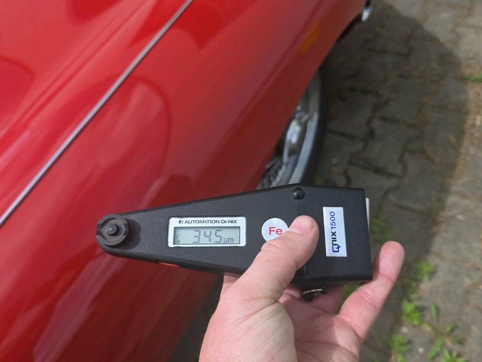 Image 51/80 of Jaguar E-Type 4.2 (1966)