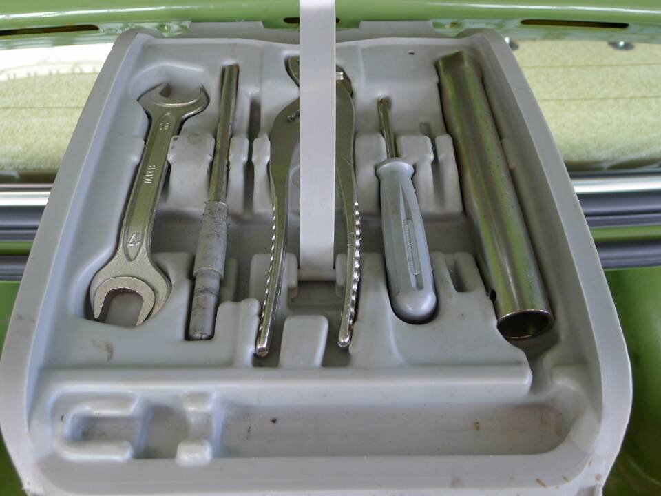 Immagine 22/50 di BMW 318 (1979)