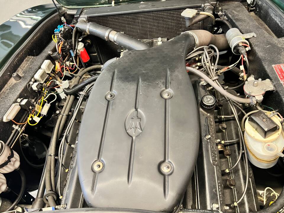 Image 18/59 de Maserati Indy 4200 (1970)