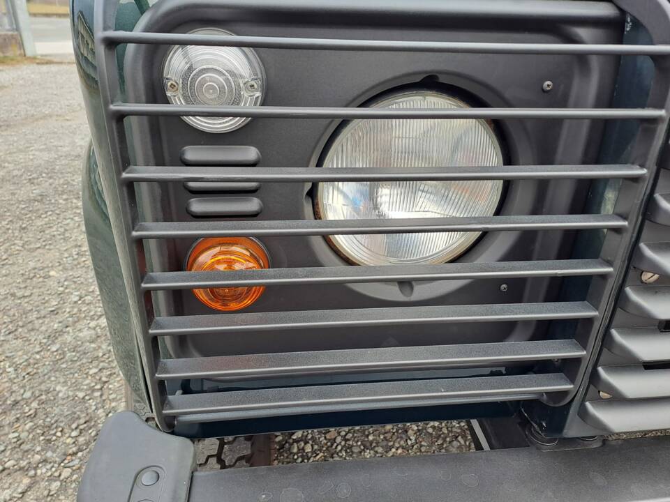 Immagine 62/83 di Land Rover Defender 90 Td5 (1999)