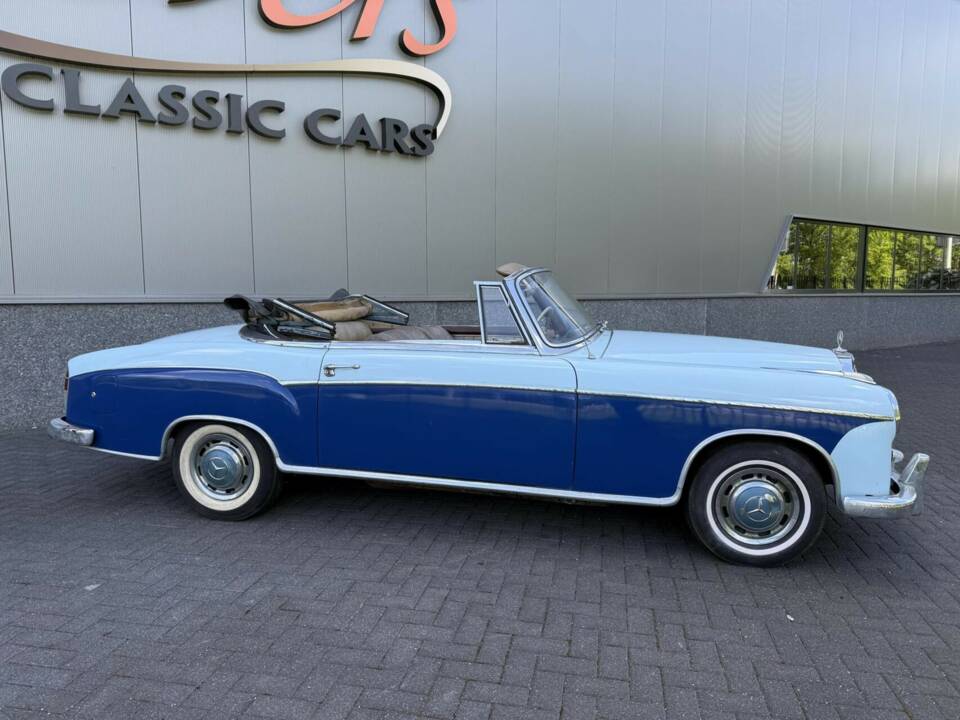 Afbeelding 8/50 van Mercedes-Benz 220 SE Cabriolet (1960)