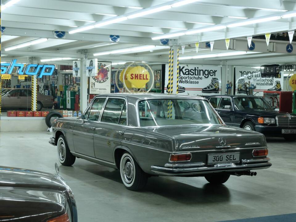 Bild 8/50 von Mercedes-Benz 300 SEL (1967)