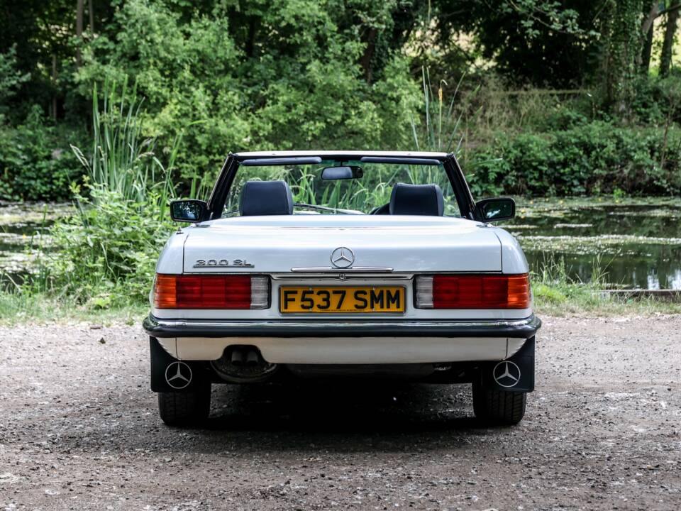Image 7/43 of Mercedes-Benz 300 SL (1989)